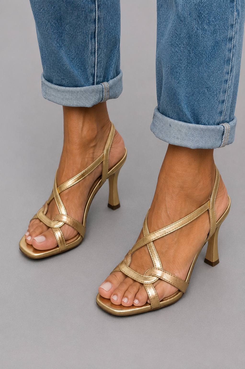 Elisabetta | Women Gold Summer Sandals For Warm Days Markets Or Waterfront Dinners