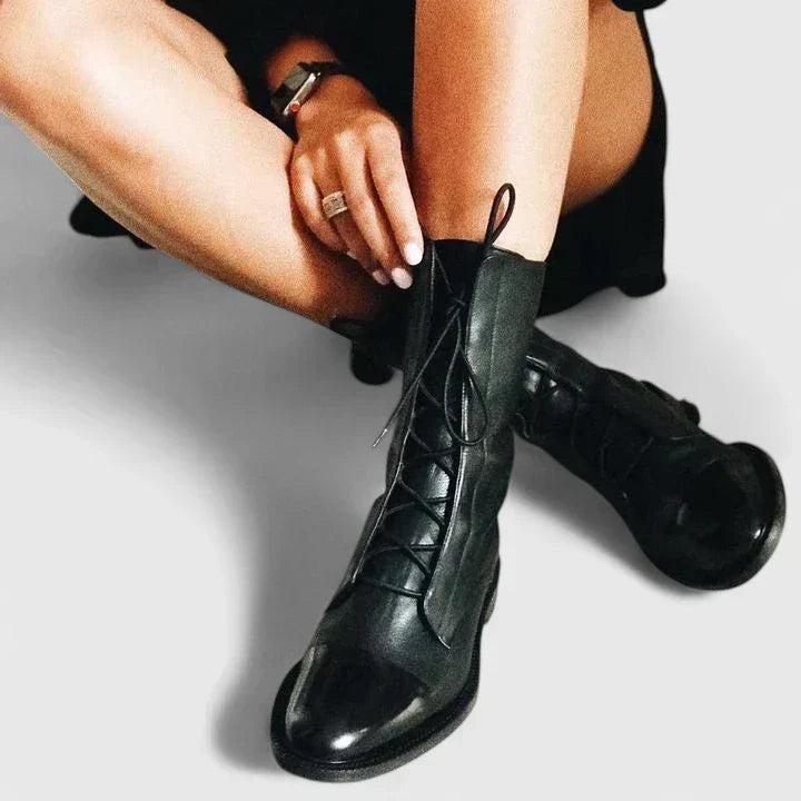 Rosalyndra | Women Boots With Arch Support And Cushioned Insole For Autumn Walks Or Everyday Wear