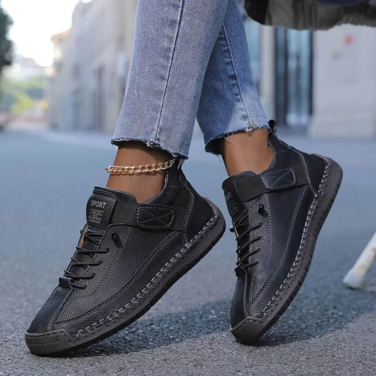 Nova | Women Walking Sneakers With Wide Toe Box And Cushioned Sole For Long Days On Your Feet