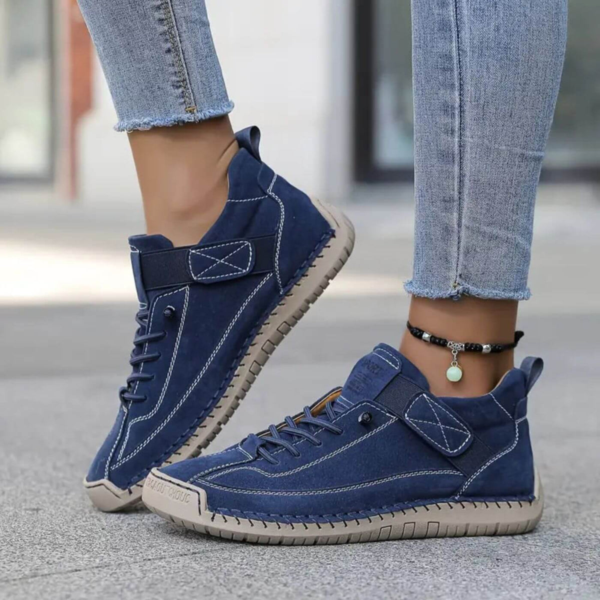 Nova | Women Walking Sneakers With Wide Toe Box And Cushioned Sole For Long Days On Your Feet