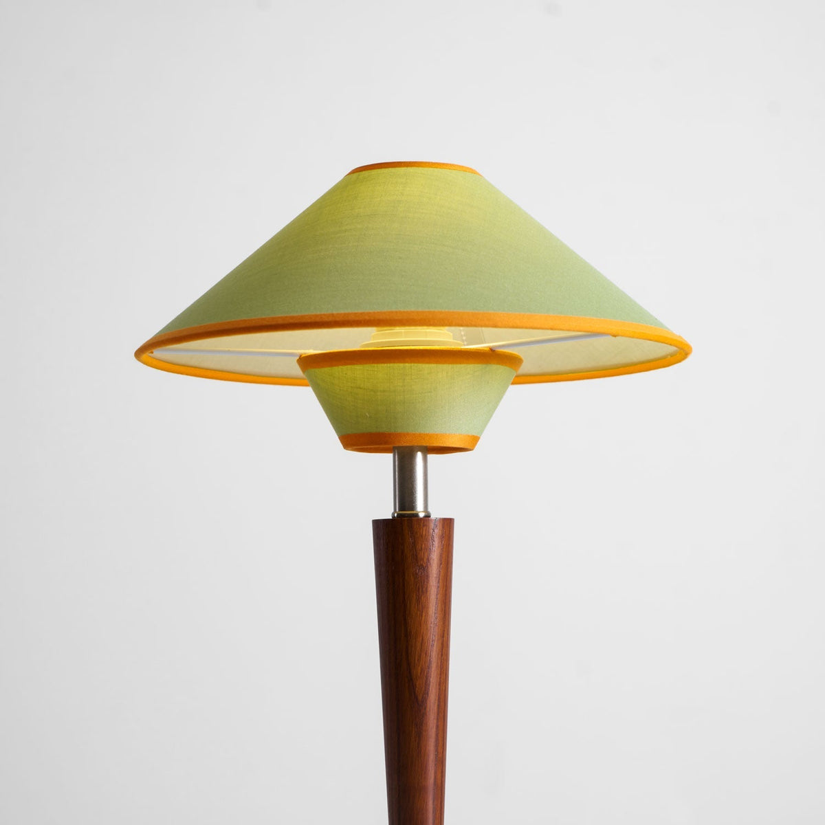 Talonwood Table Lamp