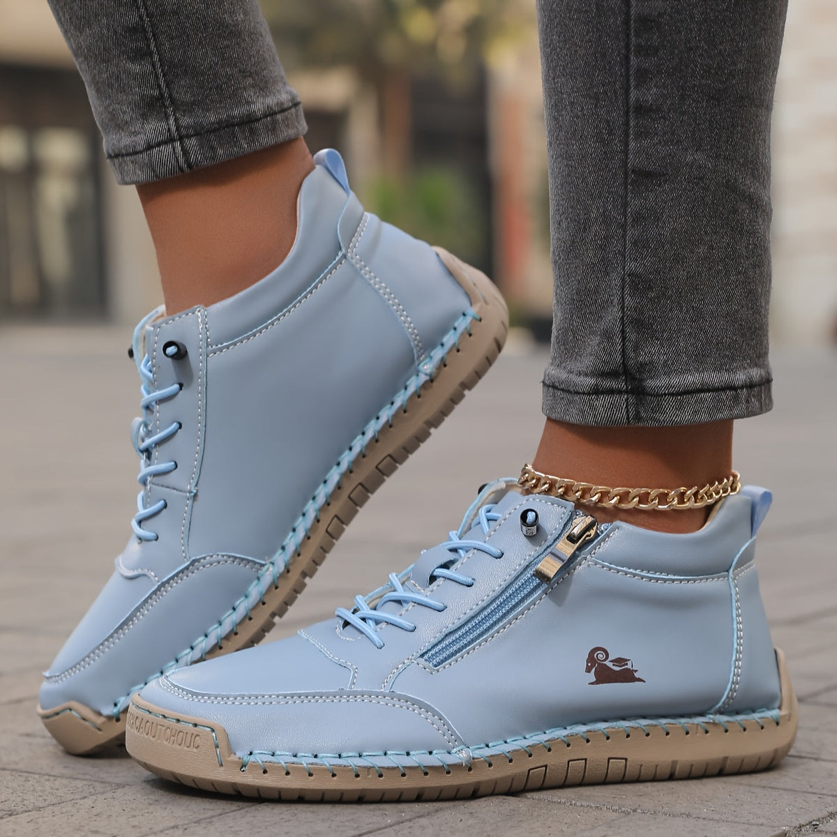 Hadyn | Women Wide Toe Box Cushioned Walking Shoes