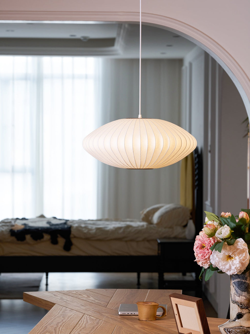 Crisscross Bubble Pendant Light