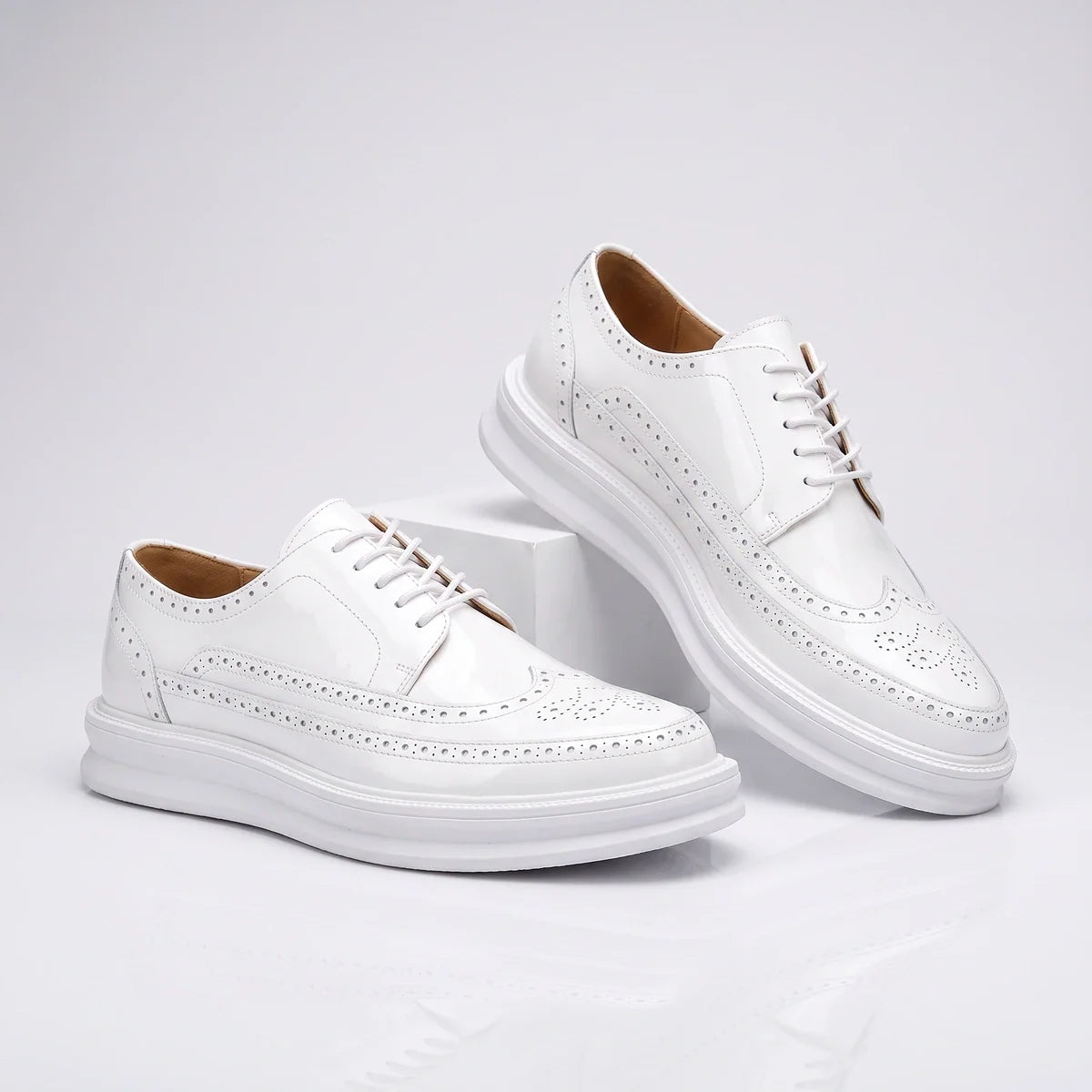 Ashton Brogue Sneakers