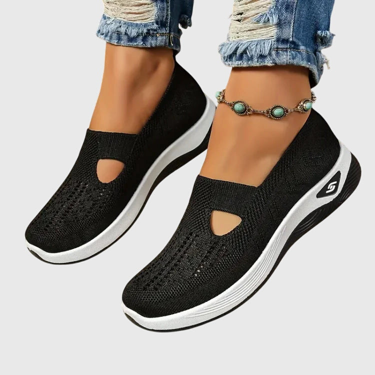 Lora | Women Slip Resistant Walking Shoes With Rubber Sole