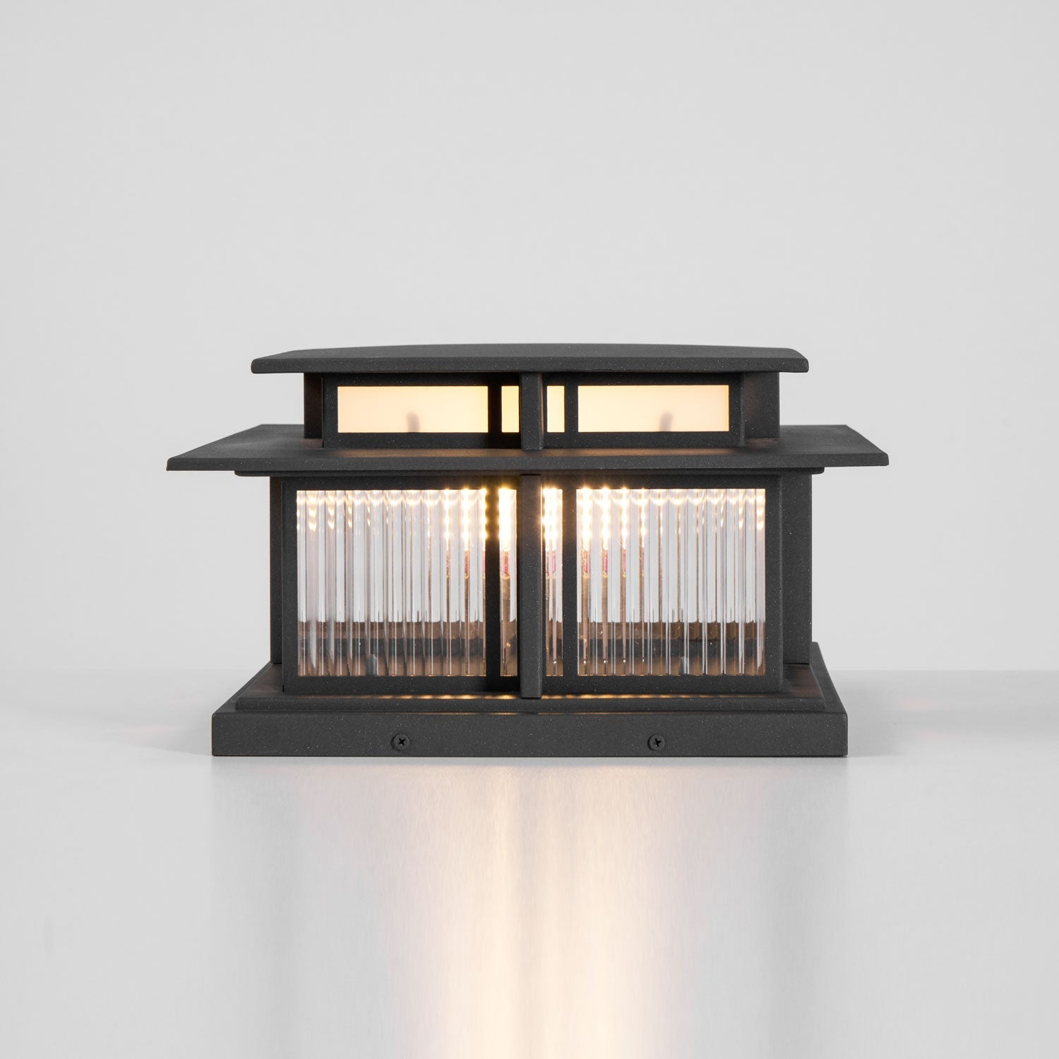 Boilyn Pillar Outdoor Light