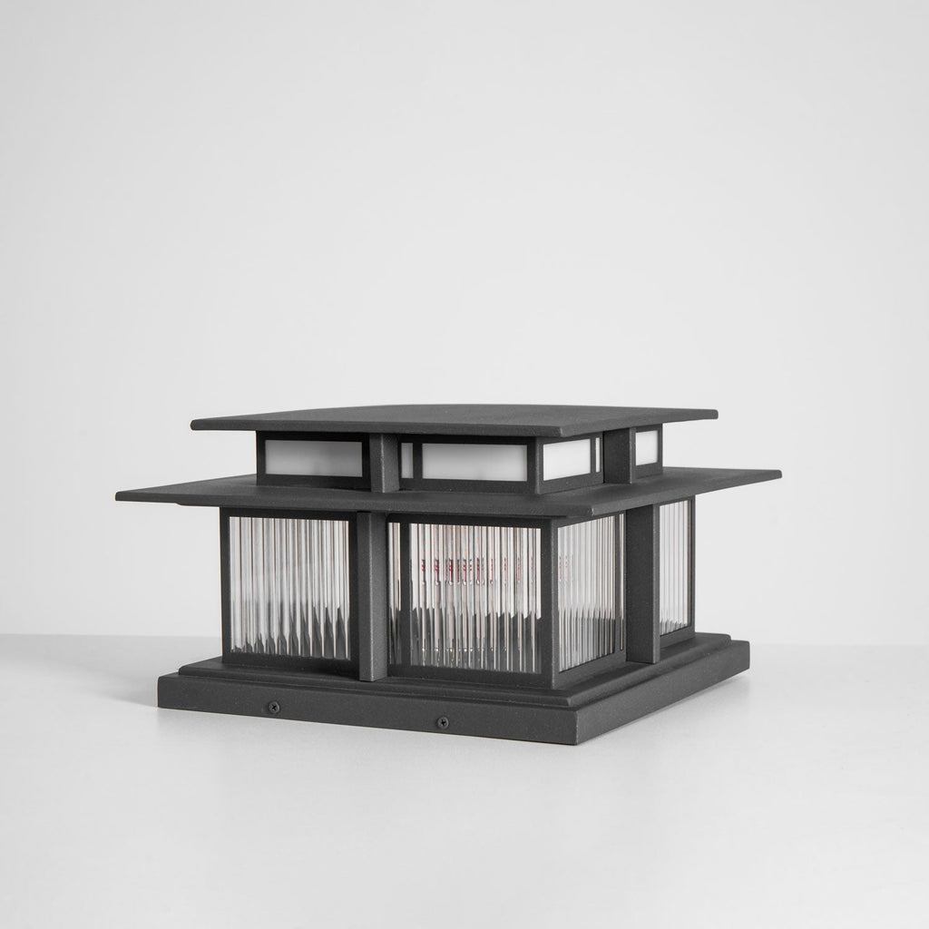 Boilyn Pillar Outdoor Light