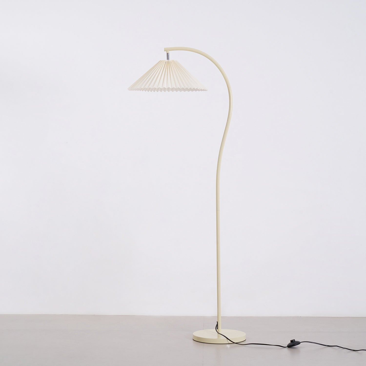 Crescini Pleated Floor Lamp