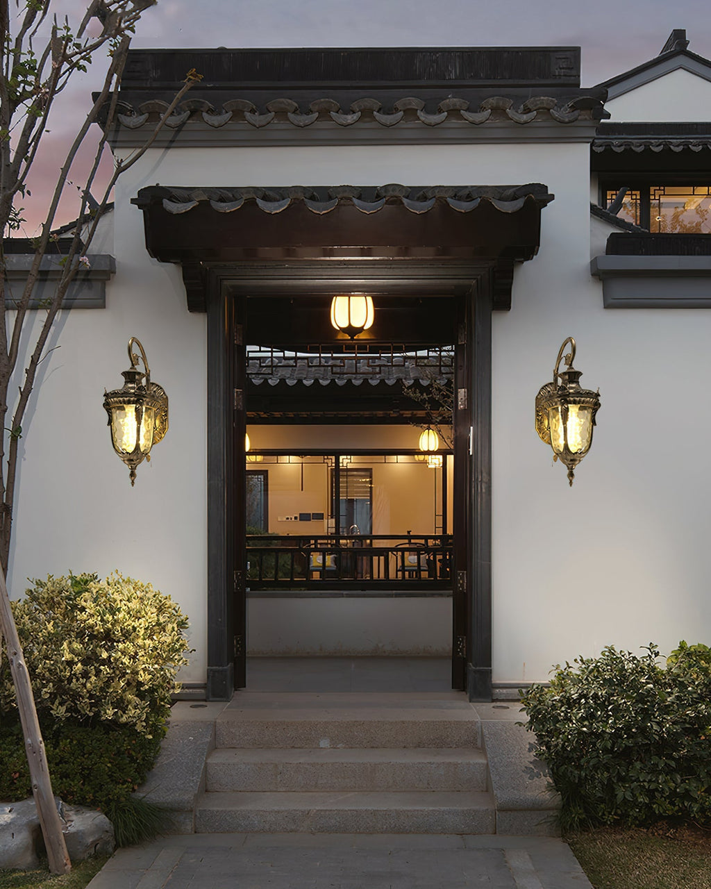 Heritage Outdoor Wall Lamp