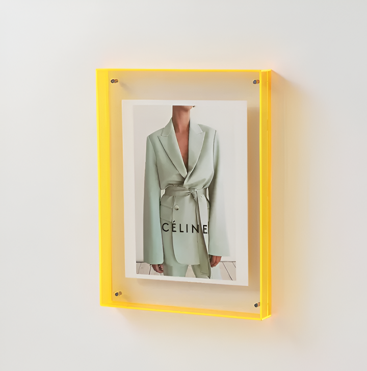 Frameless Transparent Photo Frame
