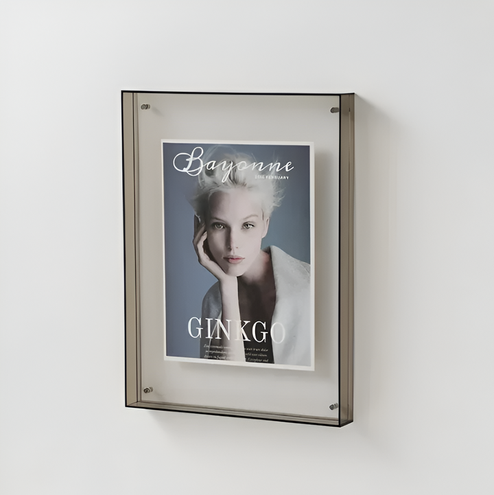 Frameless Transparent Photo Frame