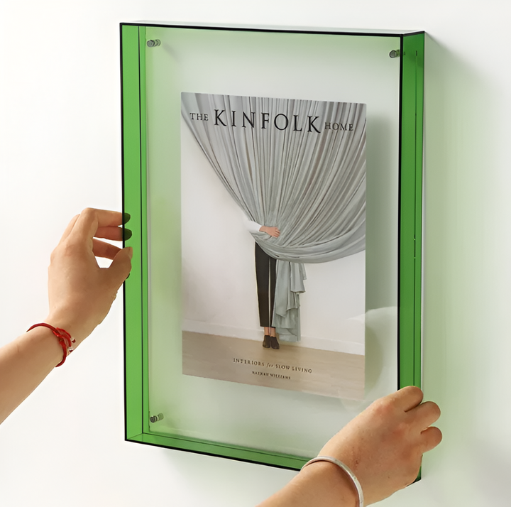 Frameless Transparent Photo Frame