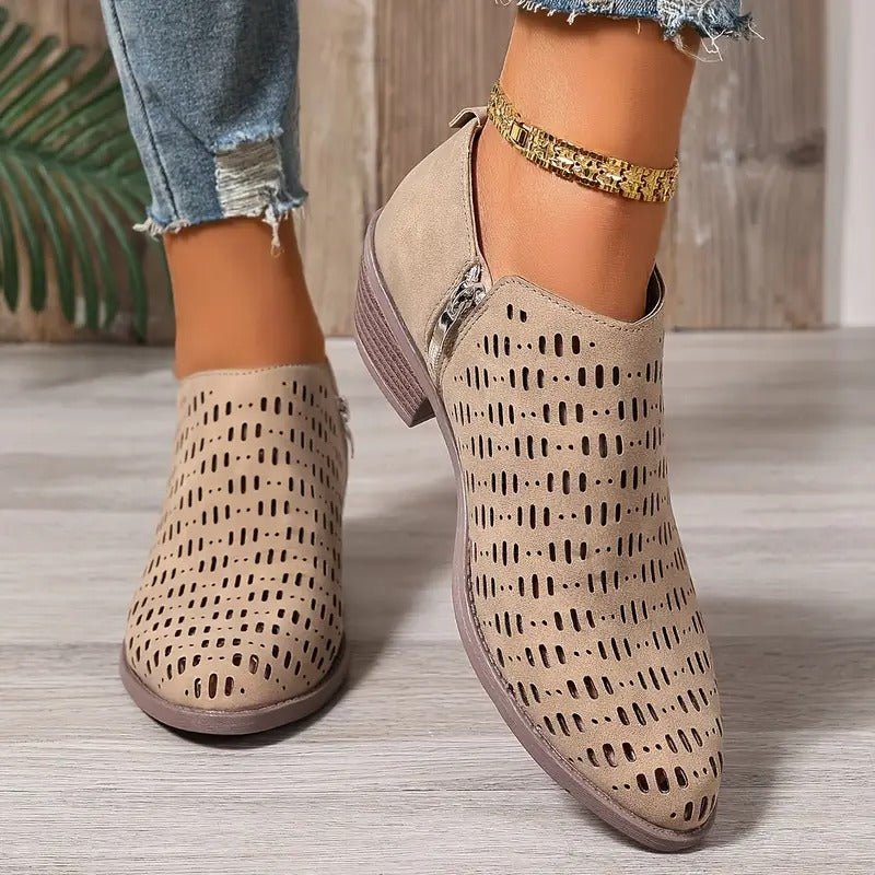 Nat | Women Chelsea Boots With Stable Sole And Refined Finish For Office Days City Strolls Or Evenings