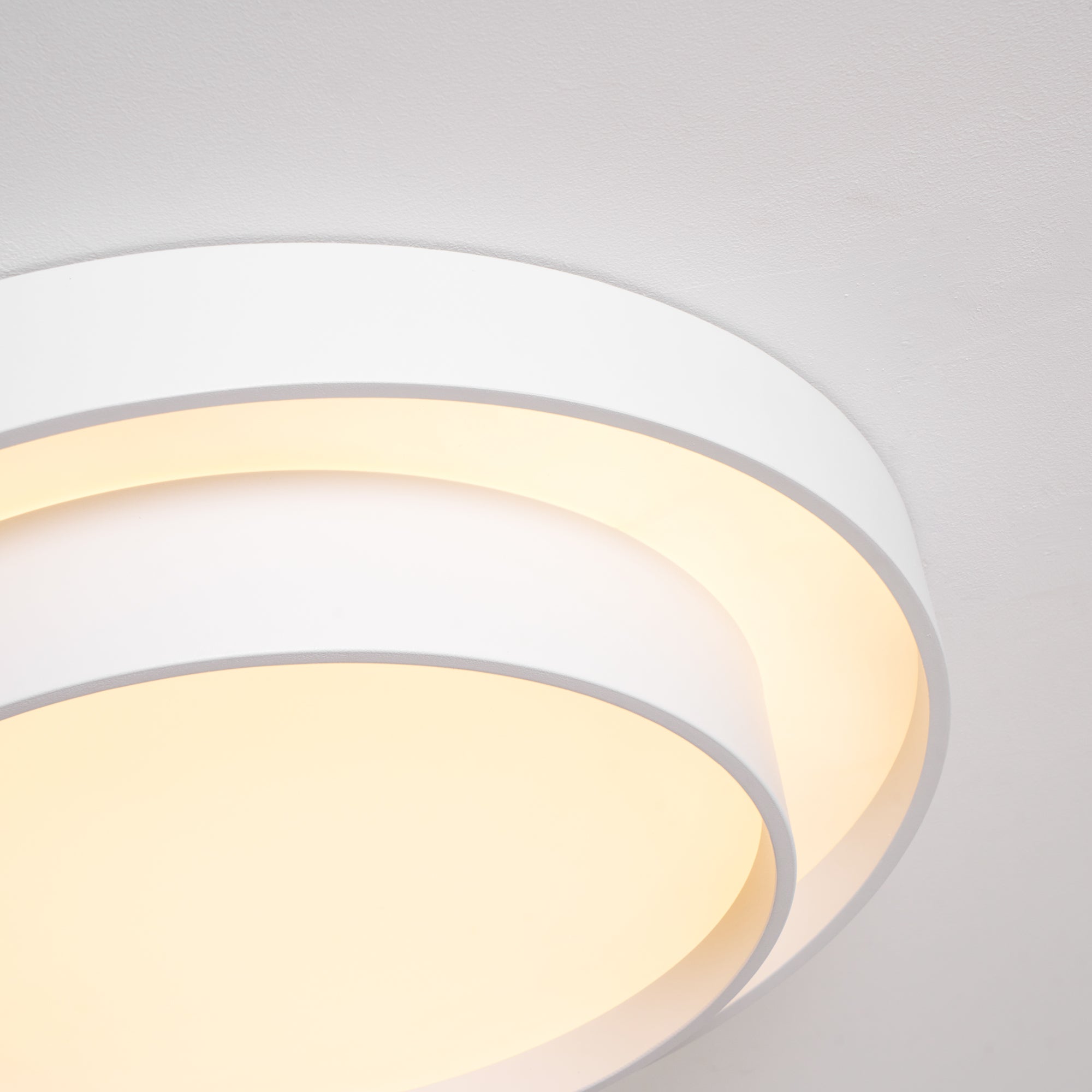 Melody Ceiling Lamp