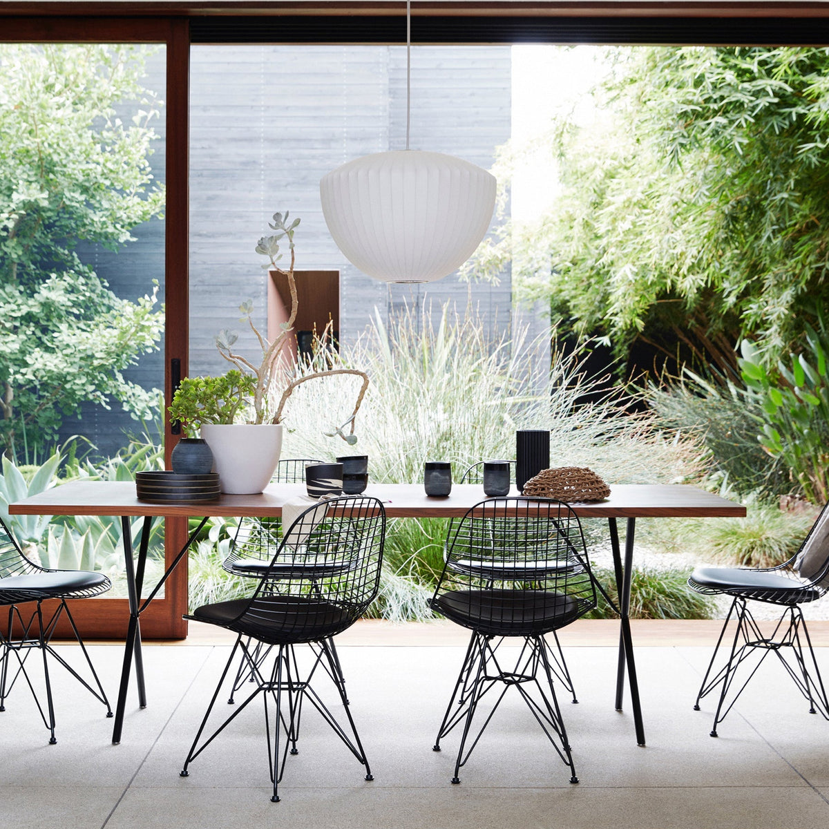 Crisscross Bubble Pendant Light