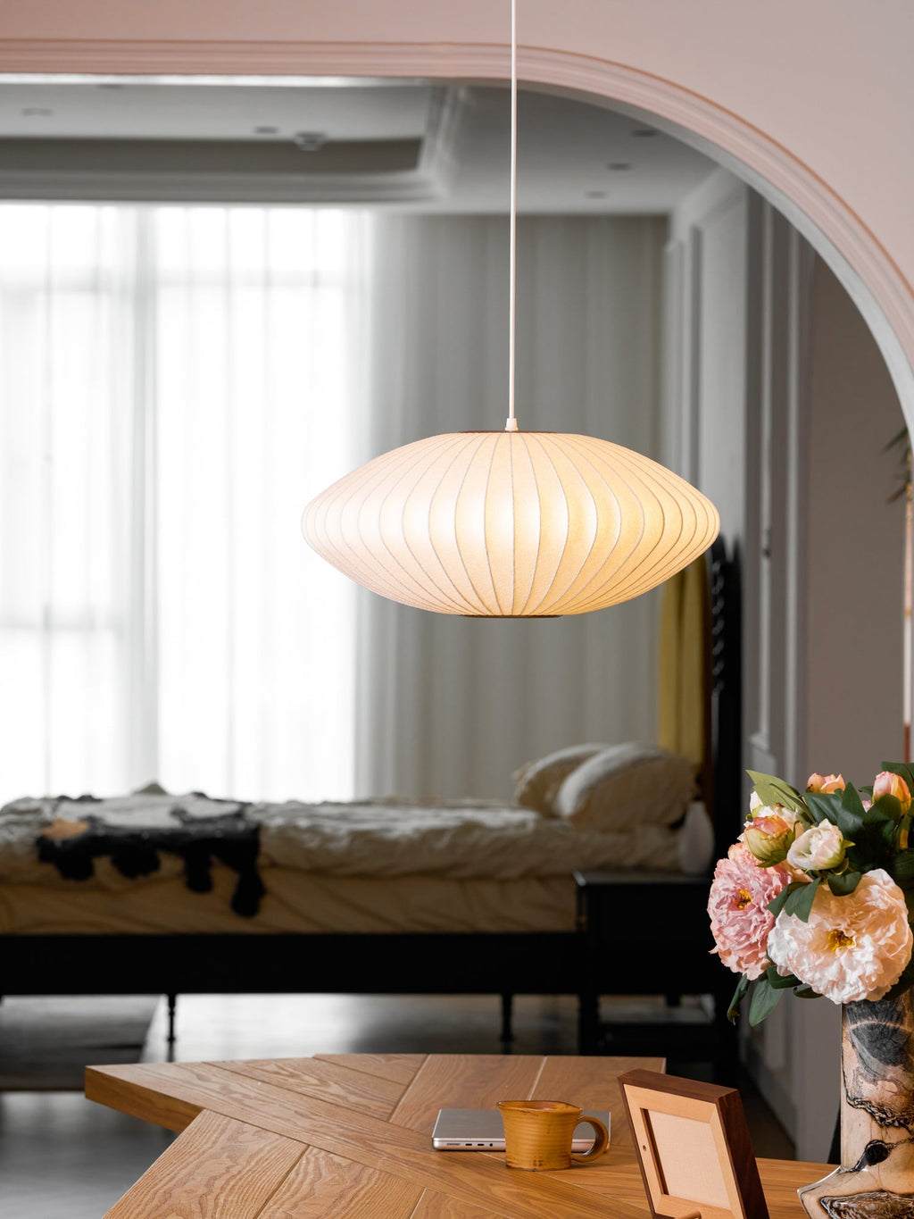 Crisscross Bubble Pendant Light