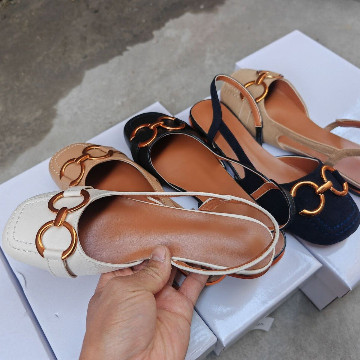 Evona Slingbacks