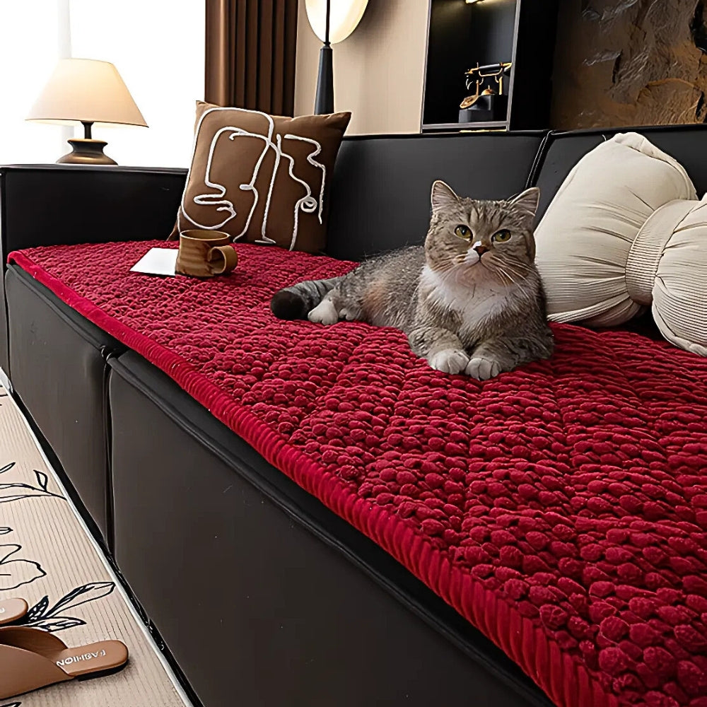 Quilted Sofa Cover with Non-Slip Design and Fleece Texture