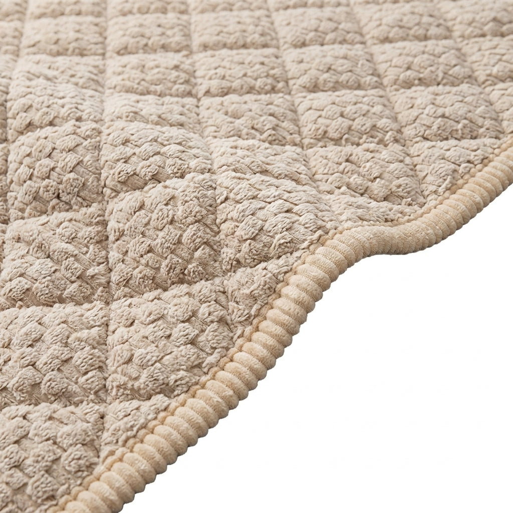 Quilted Sofa Cover with Non-Slip Design and Fleece Texture