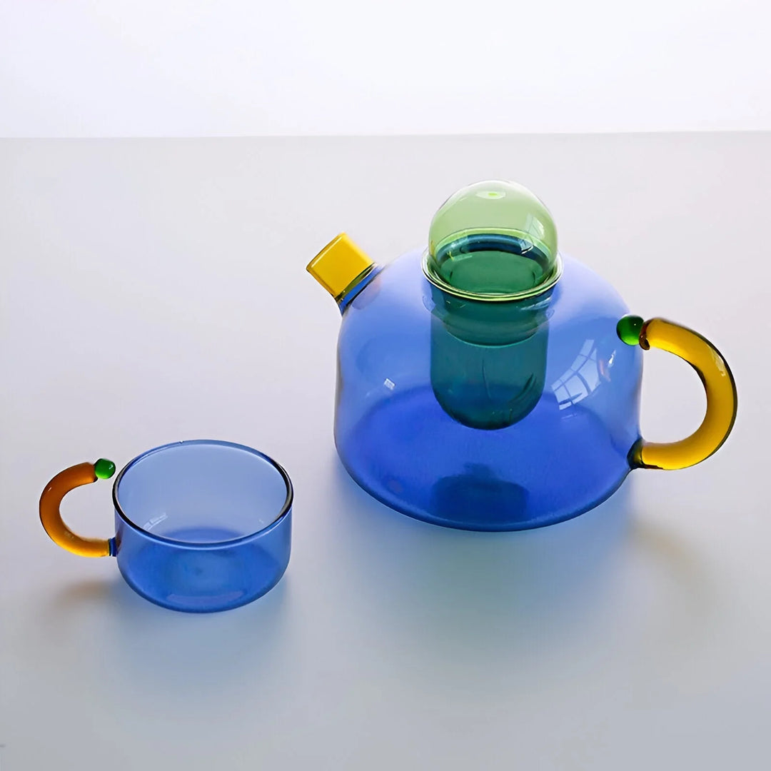 Elara - Transparent Teapot with Cups Made of Borosilicate Glass