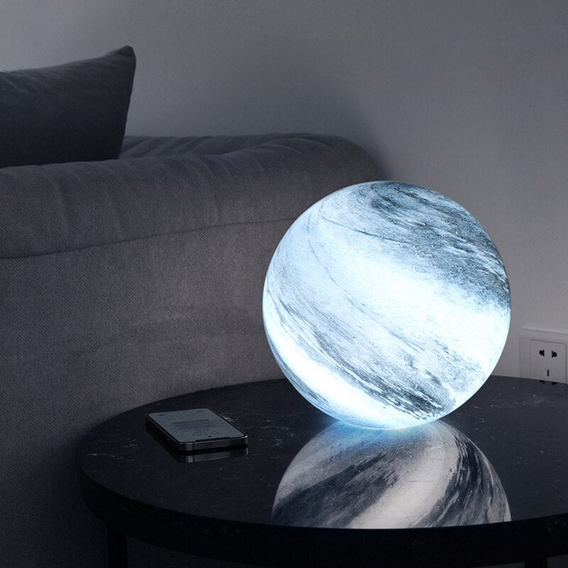 LunaCrystal – Elegant Glass Moon Lamp with Enchanting Cosmic Details for Atmospheric Spaces