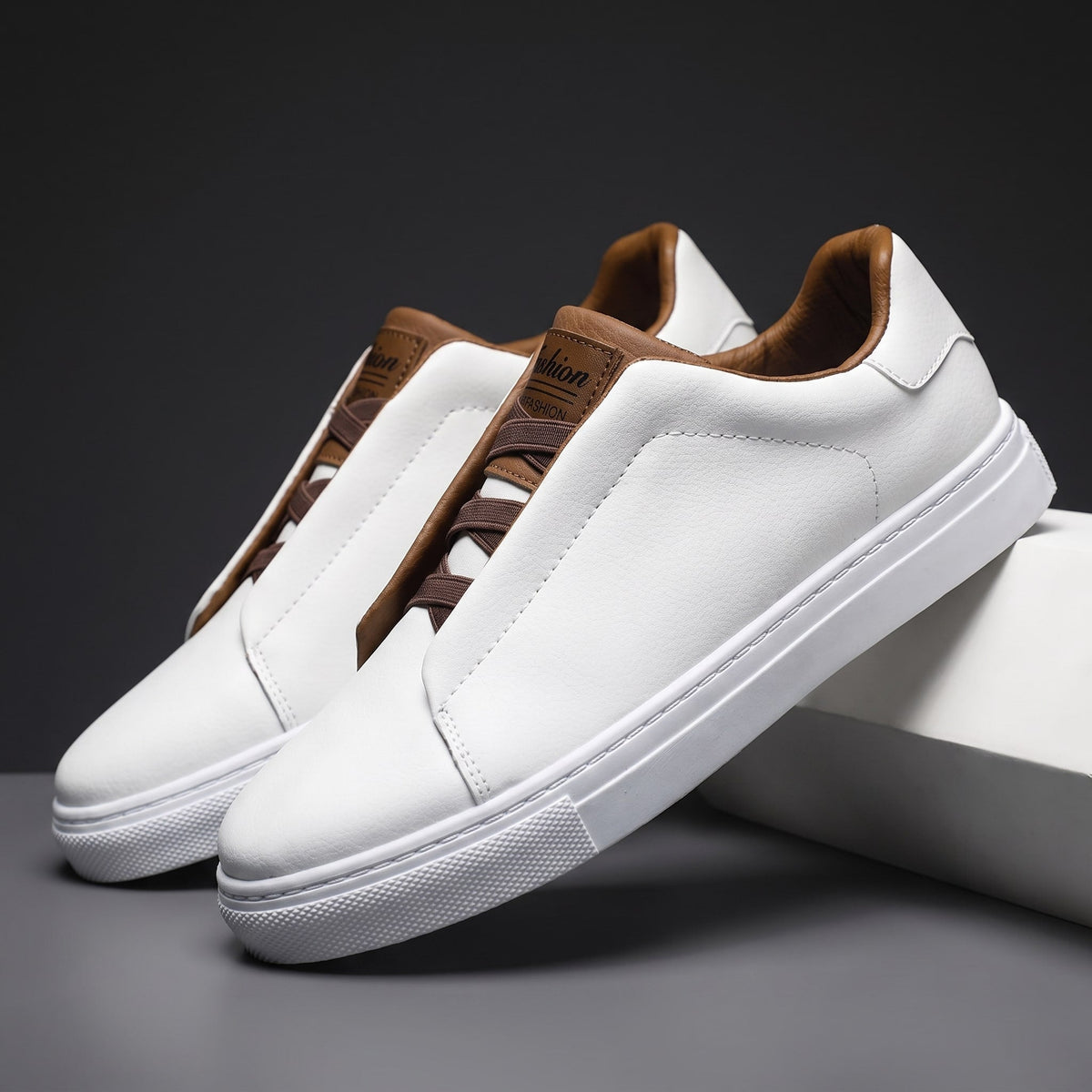 Landon Leather Sneakers - Santovi