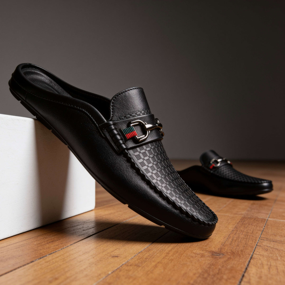 Verrano | Men Leather Mule Loafers With Damier Grid Upper Cushioned Insole And Lined Interior For Summer Evenings