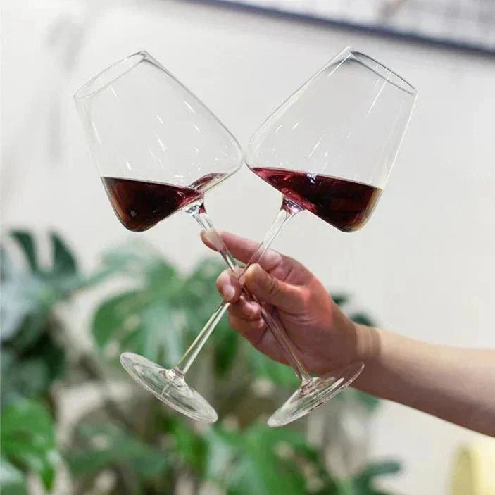 Elegant Crystal Glasses for Wine and Champagne – Handcrafted from Glass